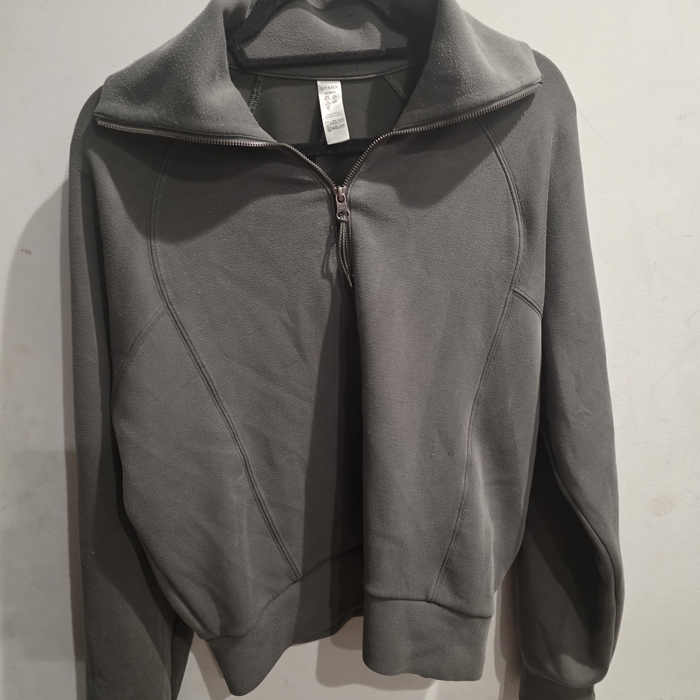Men's Gray Sweater